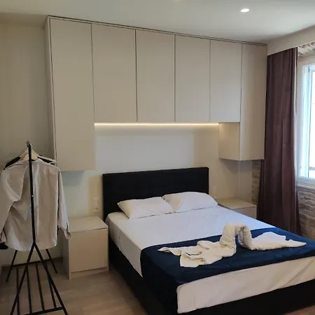 Contessina Freideriki Luxury