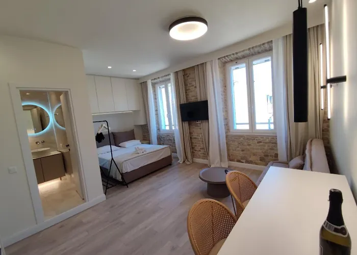 Contessina Freideriki Luxury Apartament