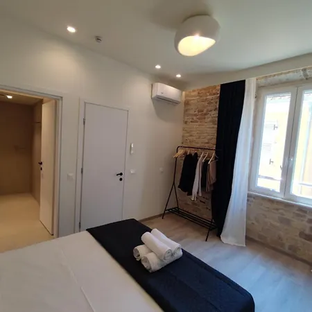 Contessina Freideriki Luxury Apartment *