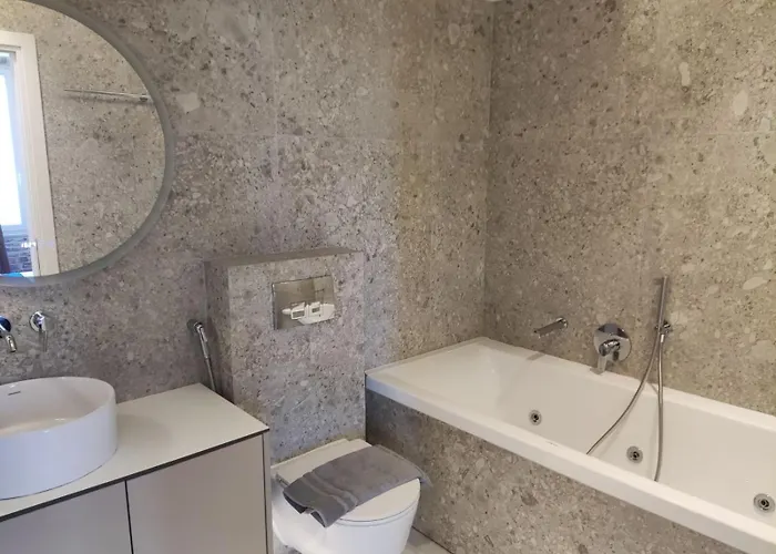Contessina Freideriki Luxury Apartamento